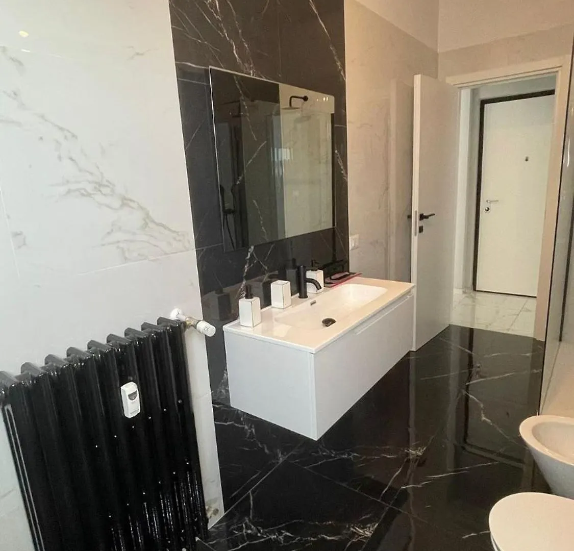 Luxury Home 100 Mq A Stone'S Throw From The Duomo Milano